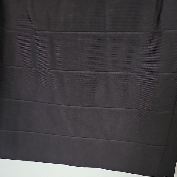 Calvin Klein NWT PXL Black Bodycon Bandage Knee-Length Pencil Skirt for Work - Picture 3 of 8